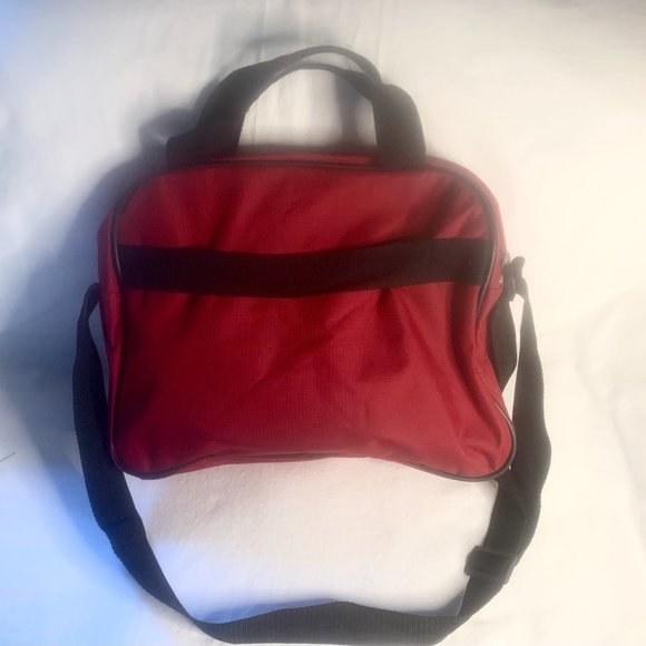 🎉Purse Sale🎉 TAG Small Red/Black Soft Side Carry-On Luggage Bag - Picture 2 of 5